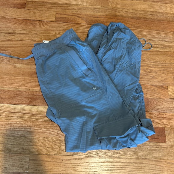 Lululemon Athletica Gray Dance Studio Jogger Pants - Picture 1 of 5